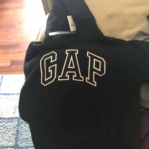 Brand new with tags! Gap teens clothing set. - Picture 9 of 15